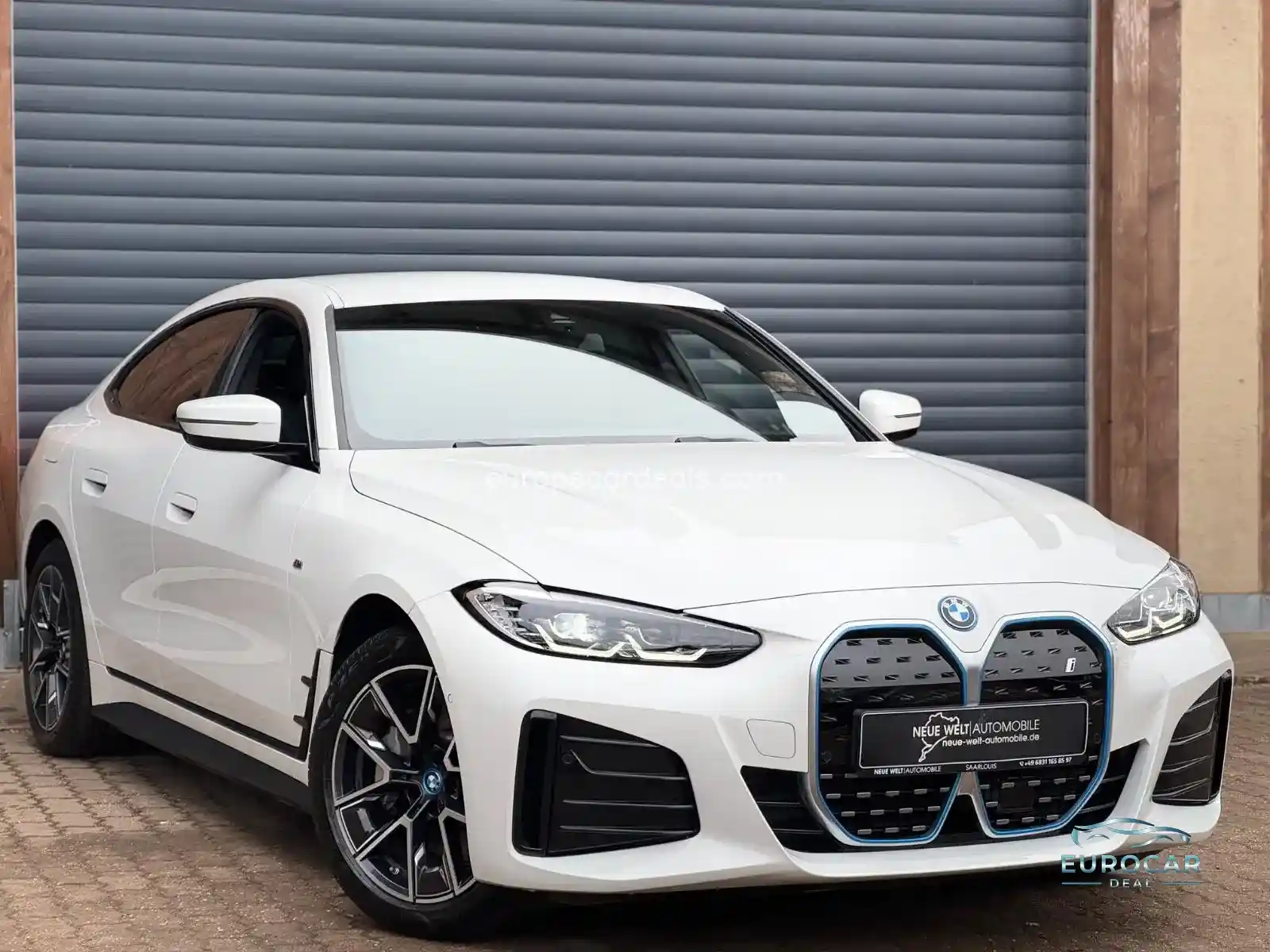 BMW i4
