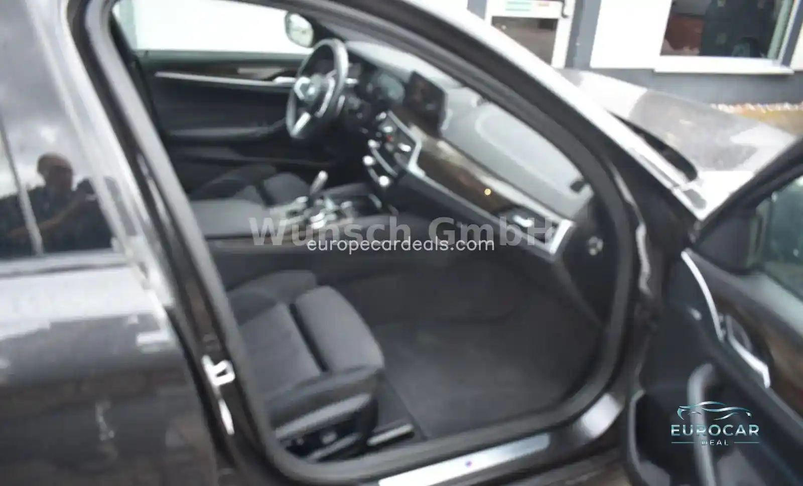 BMW 530