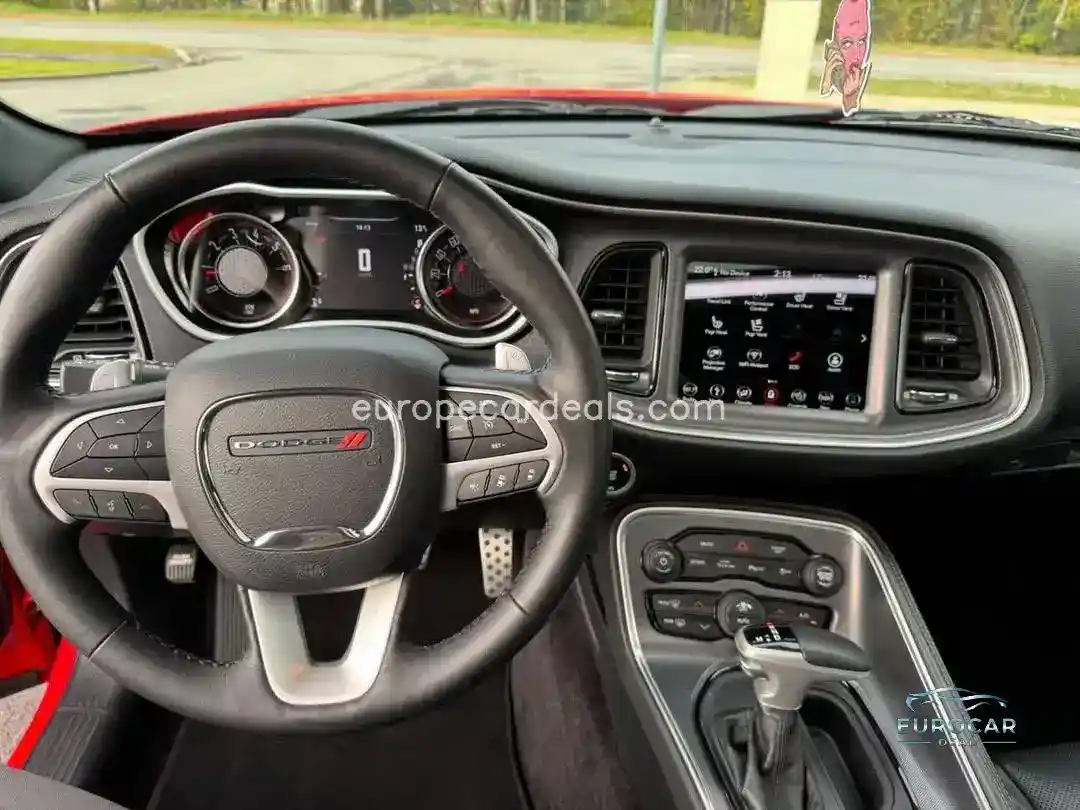Dodge Challenger