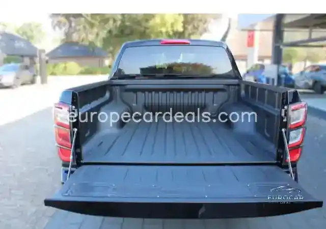 4×4 Double Cab V-CROSS Automatik