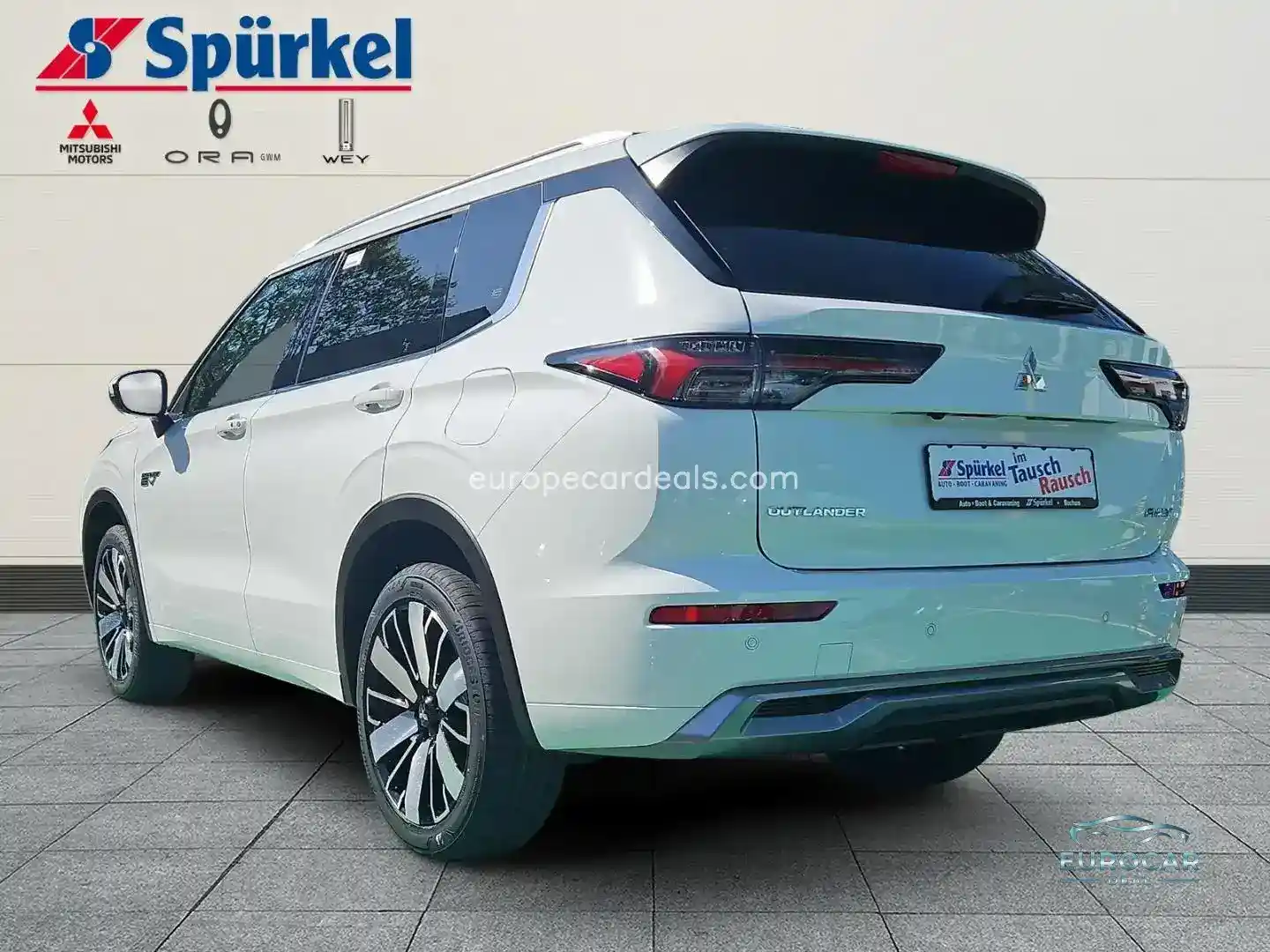 Mitsubishi Plug-in Hybrid Outlander