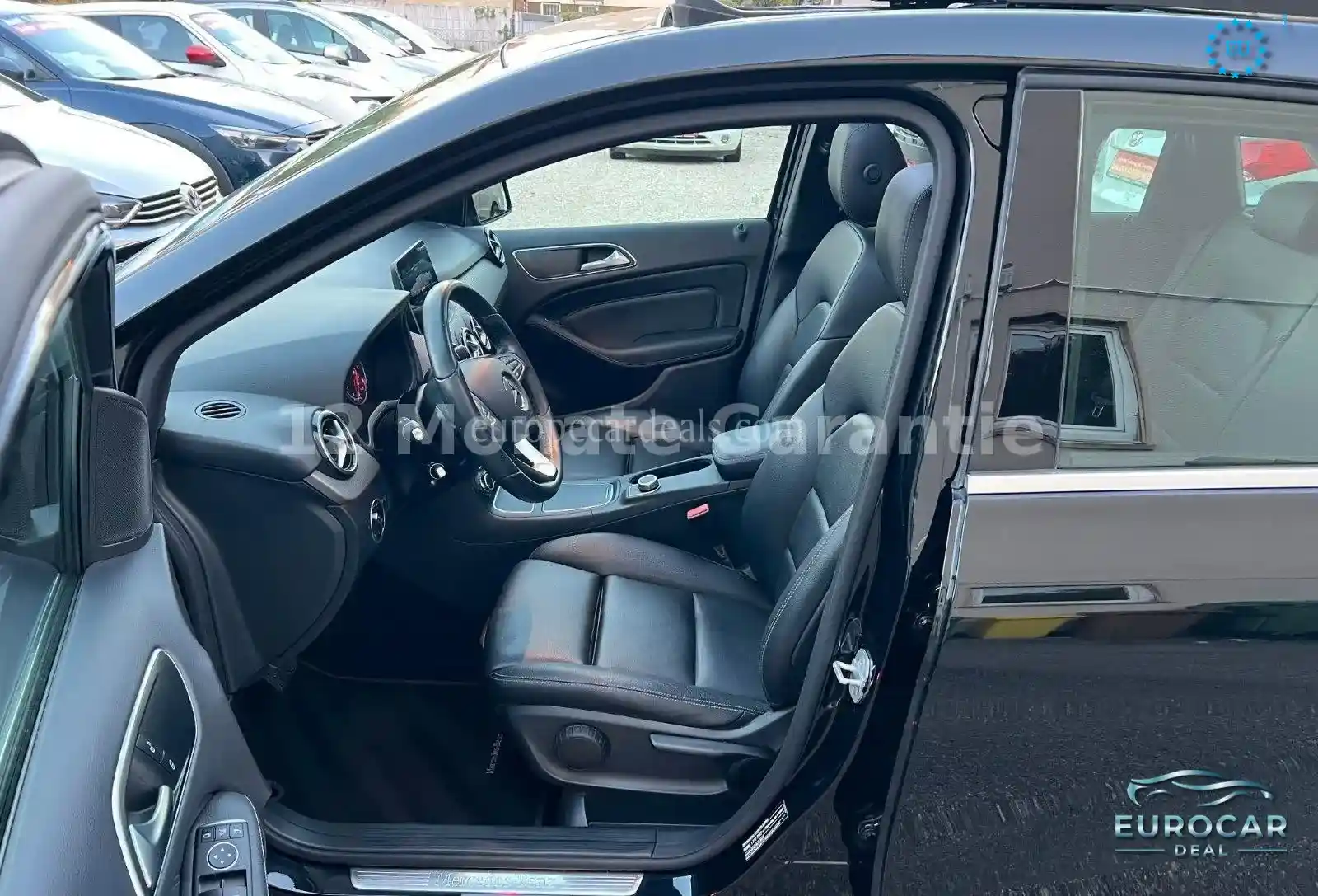 Mercedes-Benz B 180