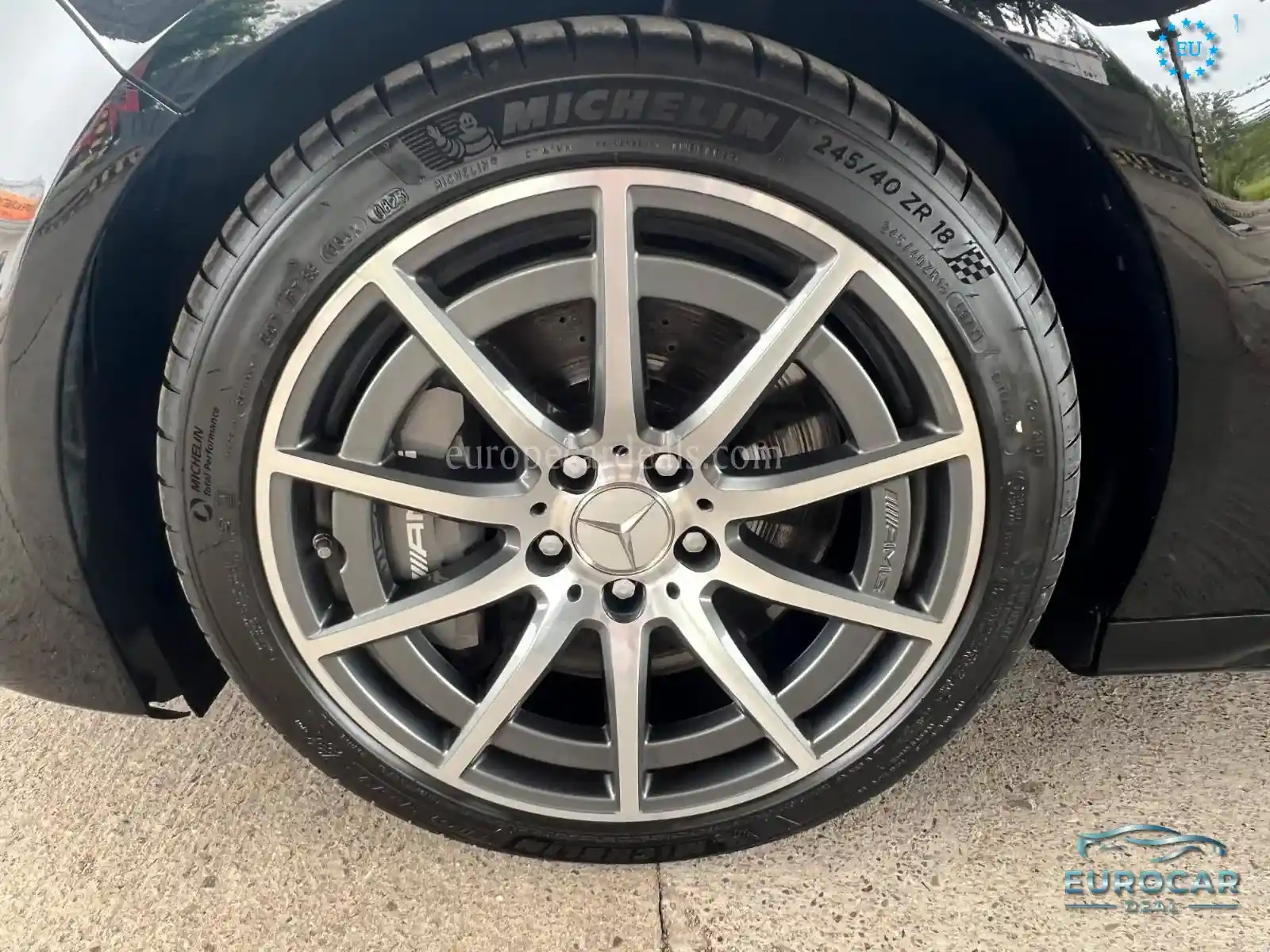 Mercedes-Benz A 45 AMG