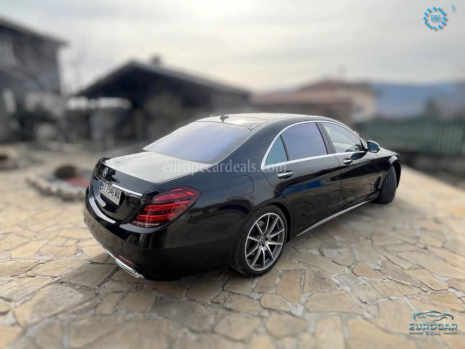 Mercedes-Benz S 560