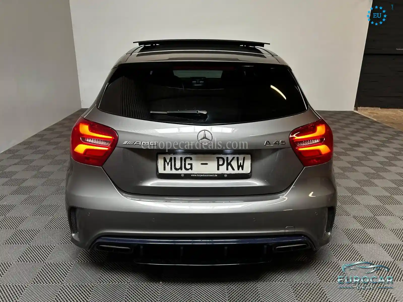 Mercedes-Benz A 45 AMG