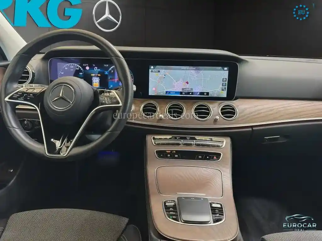 Mercedes-Benz E 200