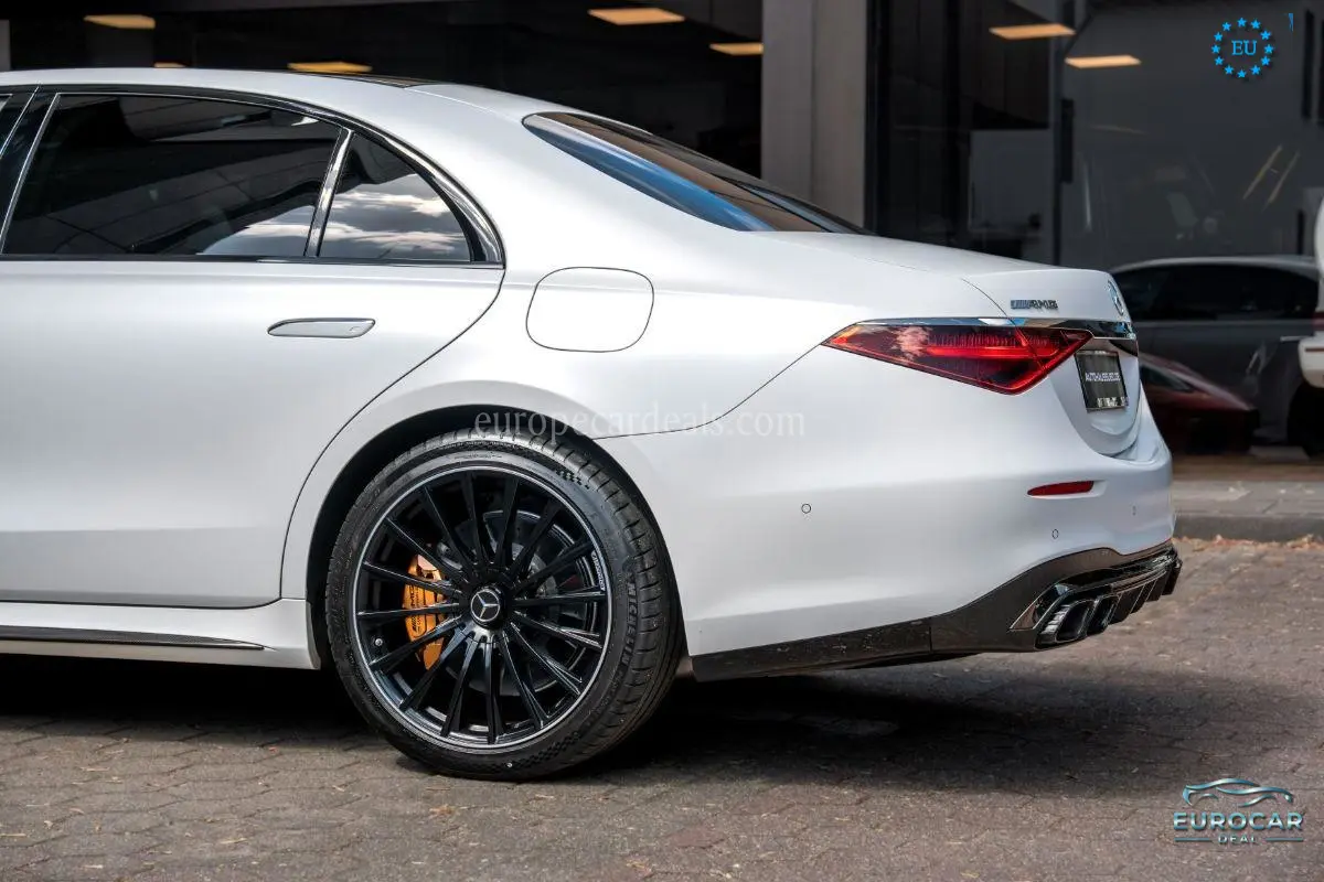 Mercedes-Benz S 63 AMG