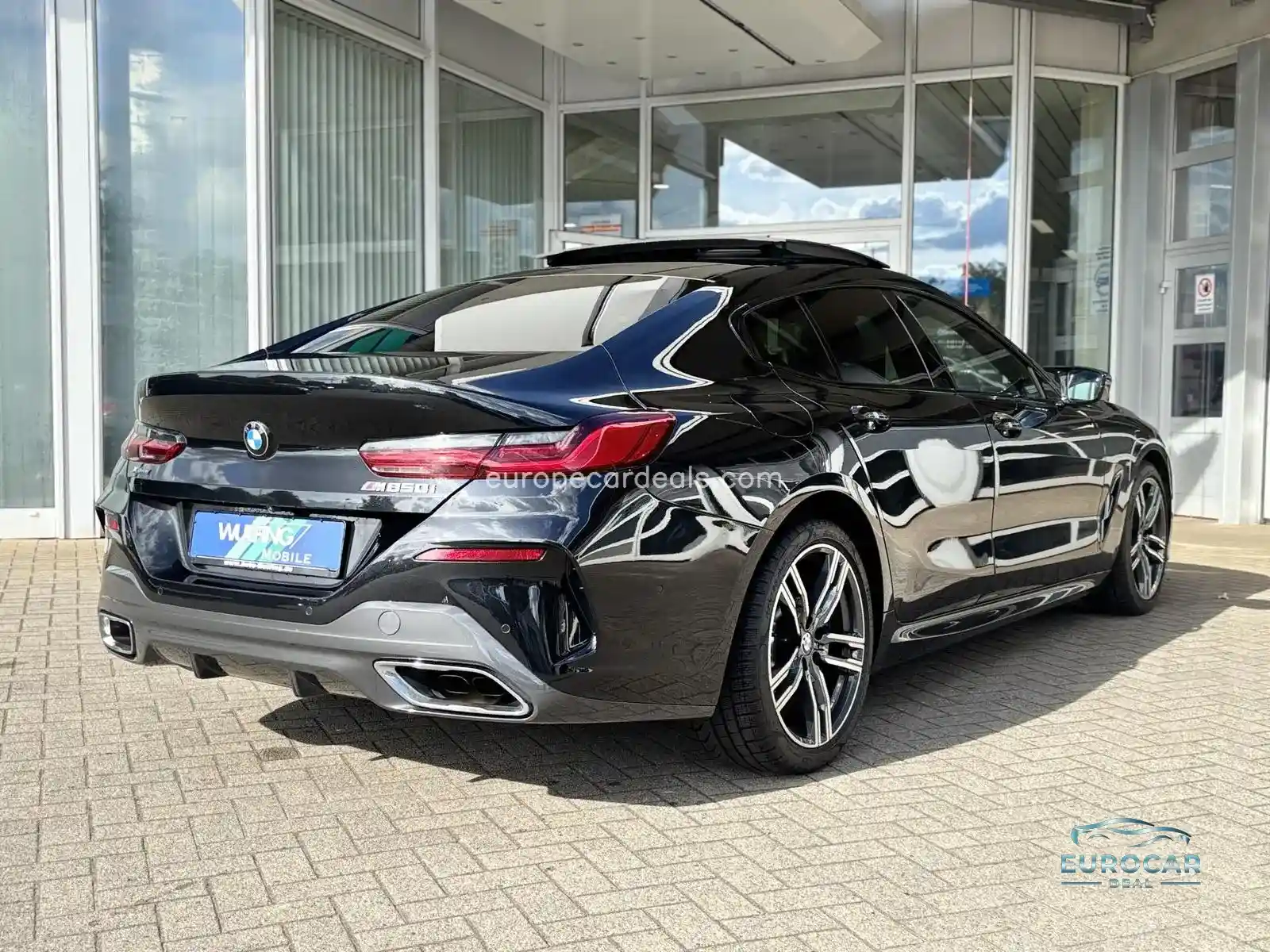 BMW M850