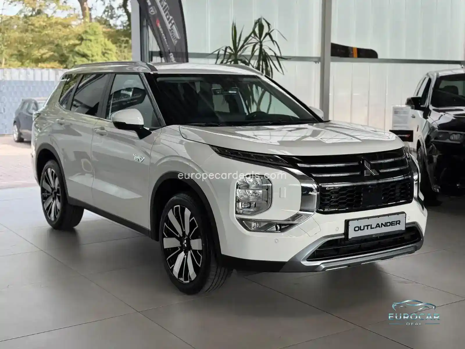 Mitsubishi Plug-in Hybrid Outlander