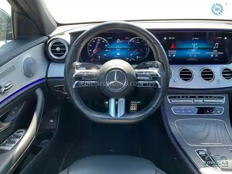 Mercedes-Benz E 300