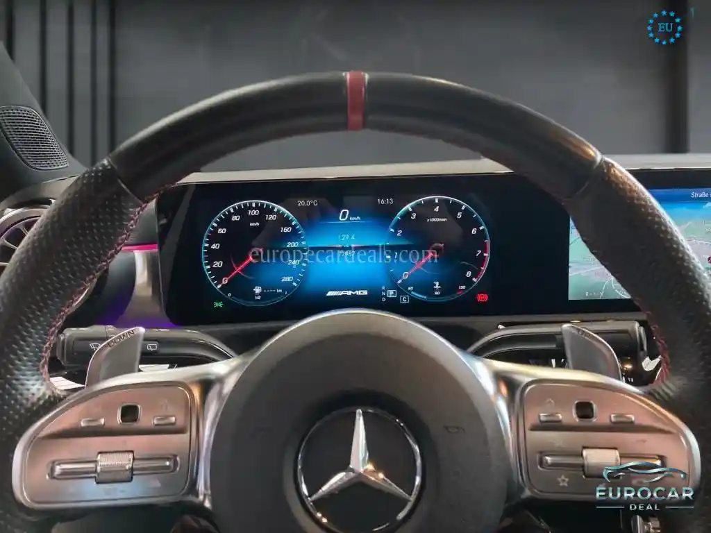 Mercedes-Benz A 35 AMG