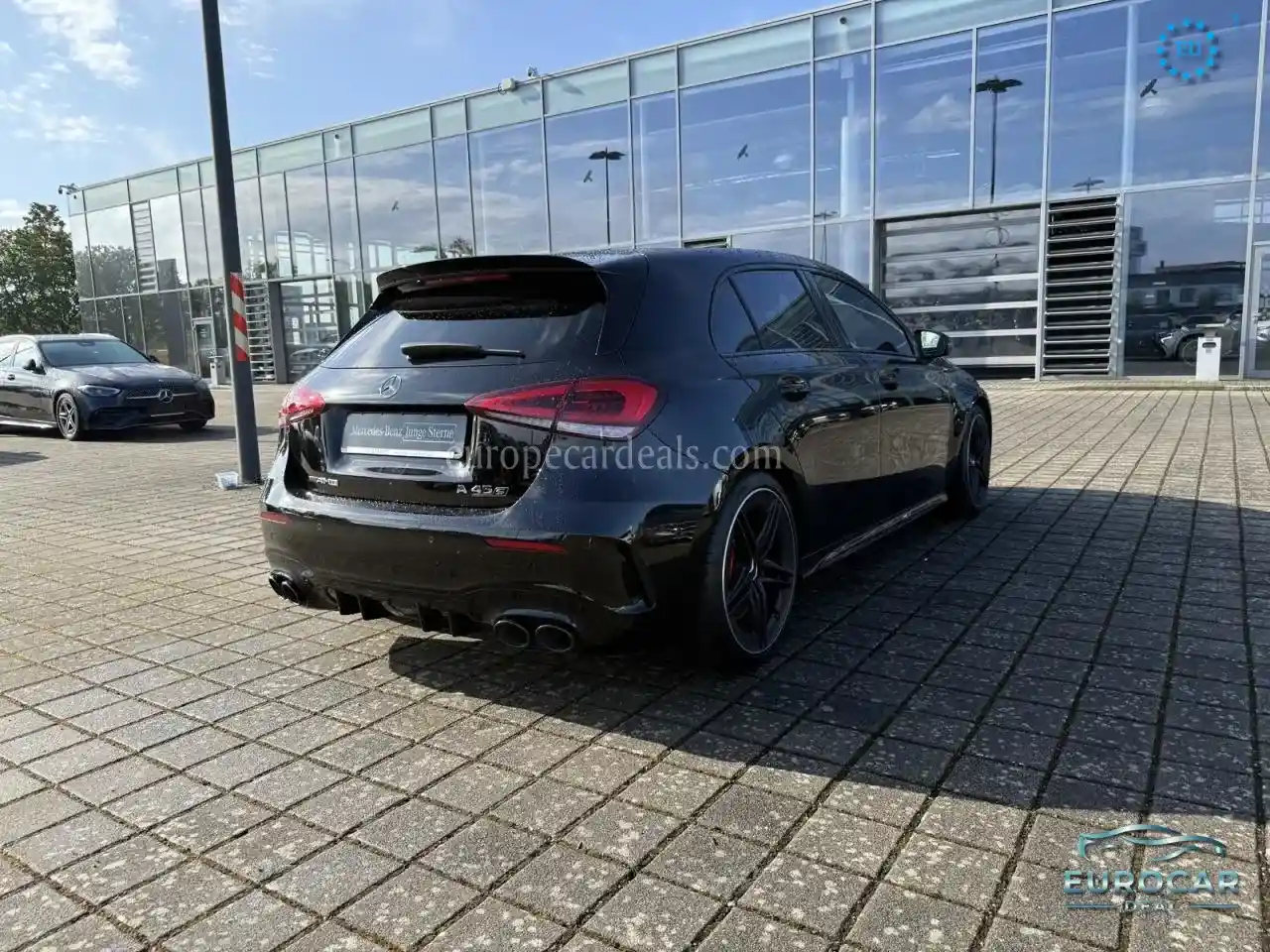 Mercedes-Benz A 45 AMG