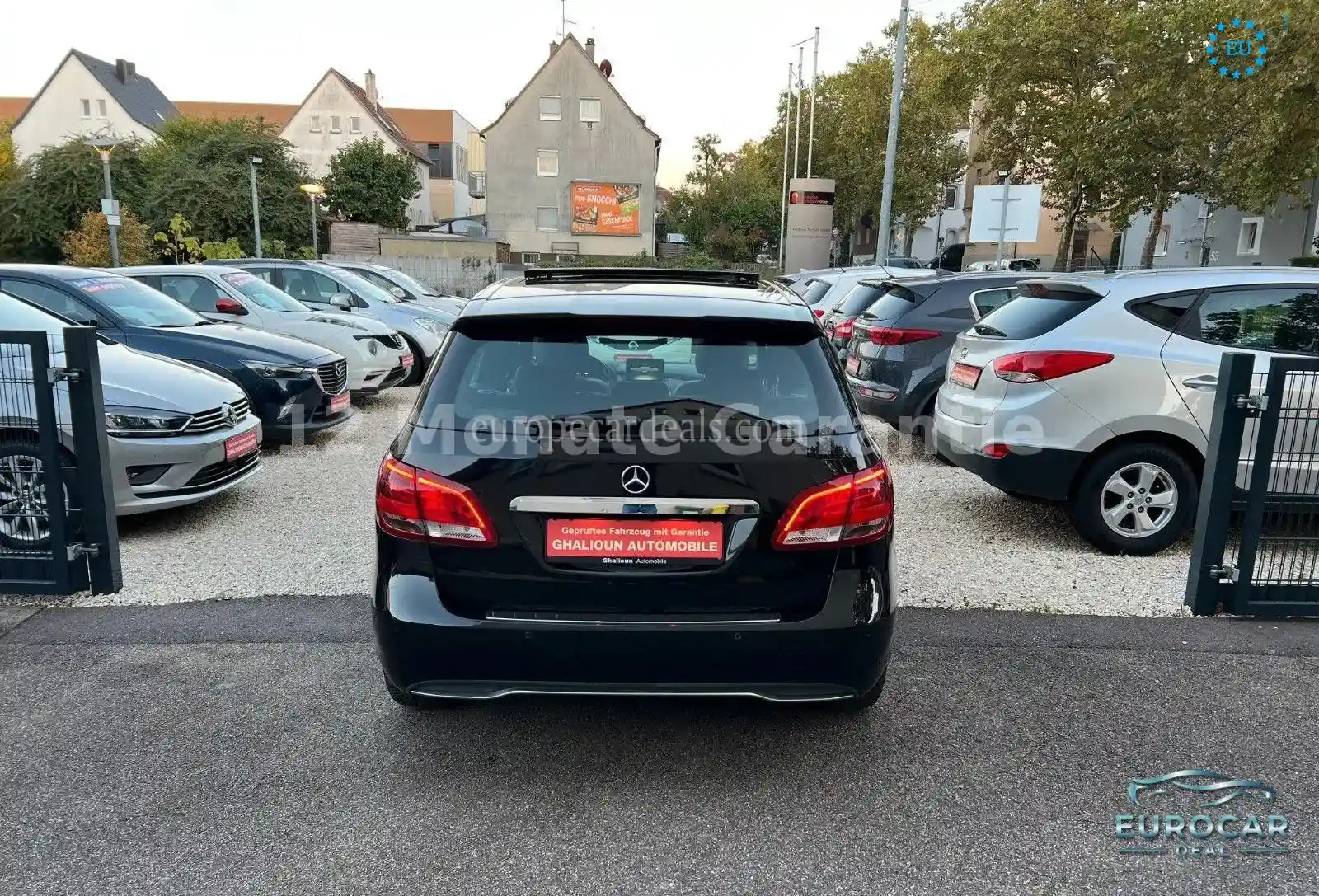 Mercedes-Benz B 180