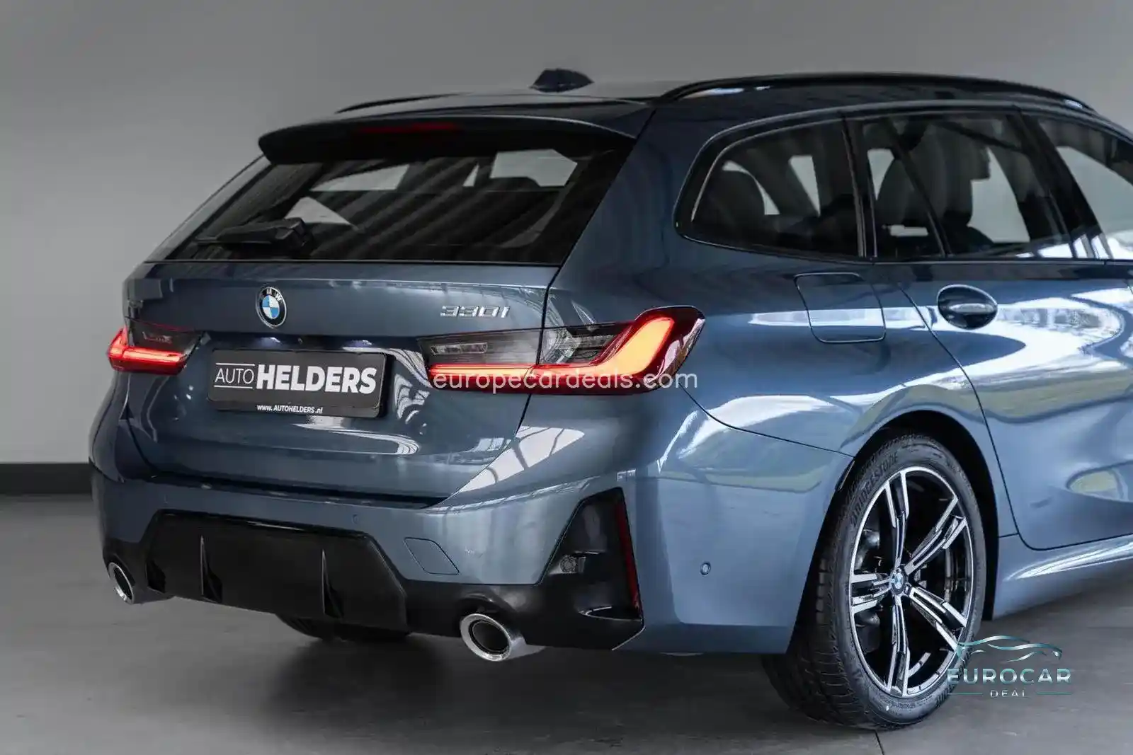 BMW 330