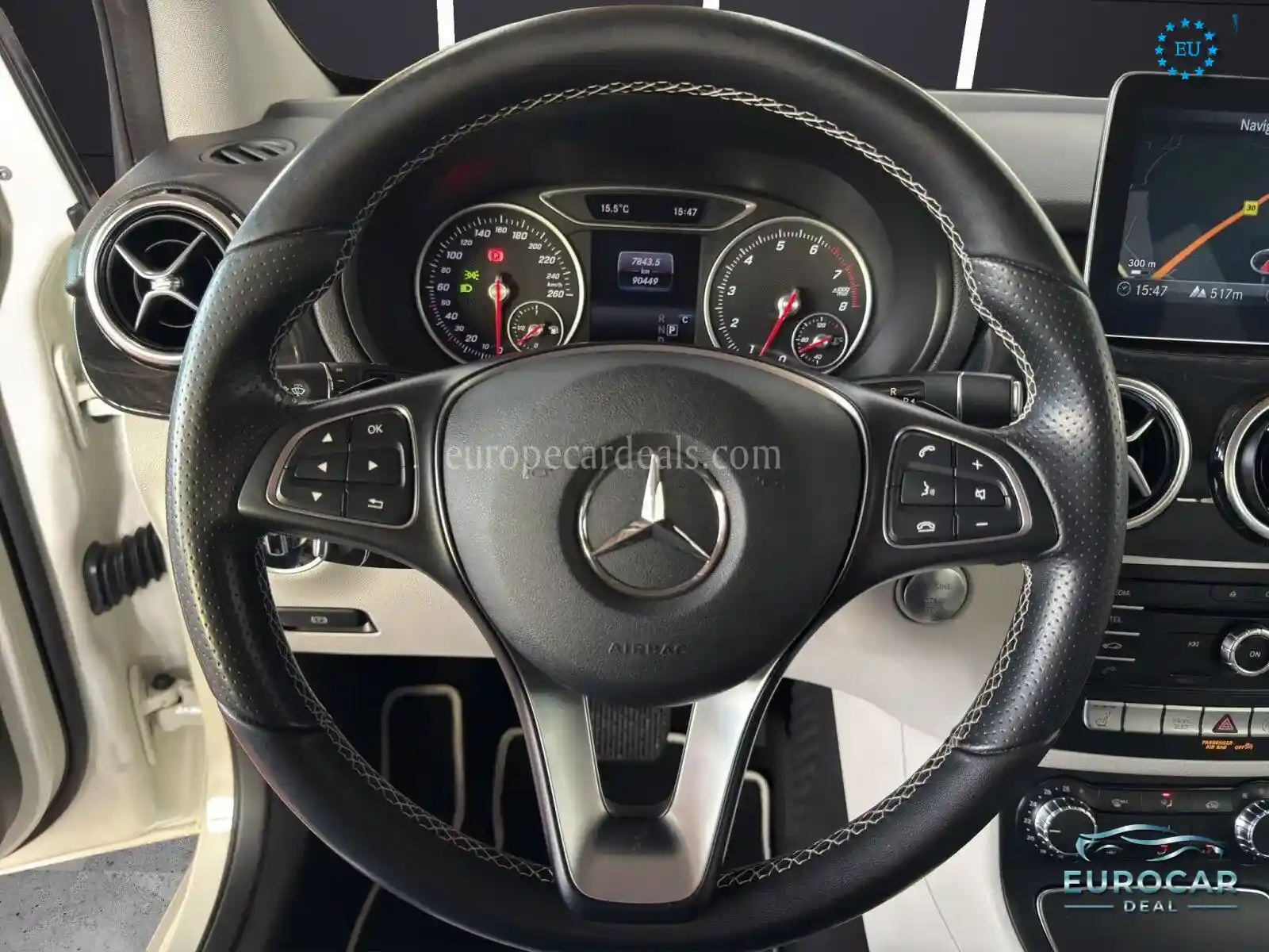 Mercedes-Benz B 180