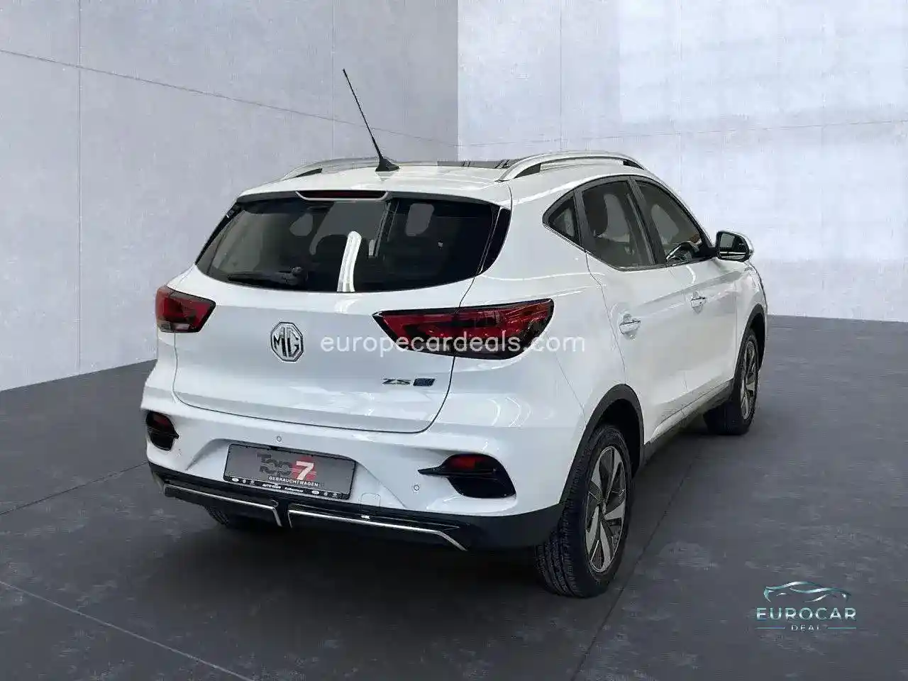 MG ZS