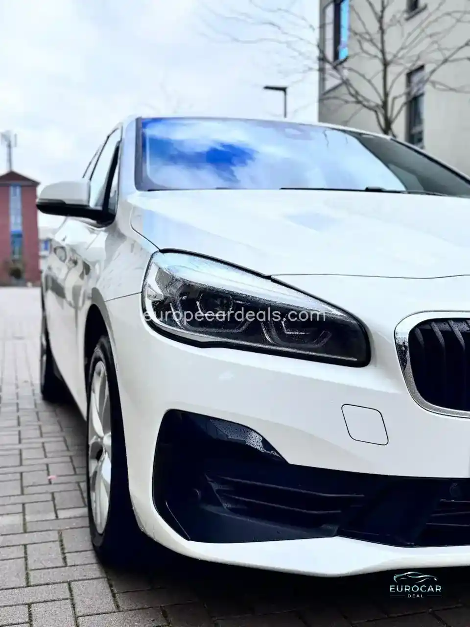 BMW 225