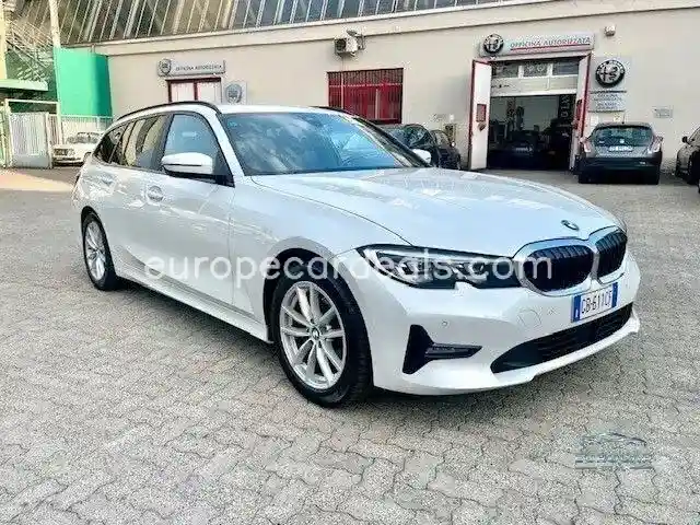 BMW 320