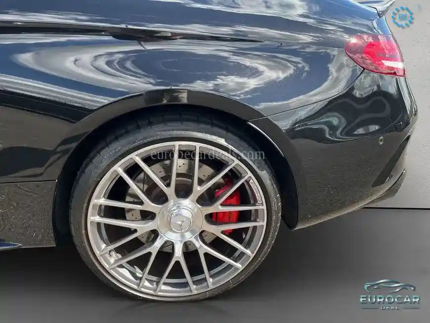 Mercedes-Benz C 63 AMG