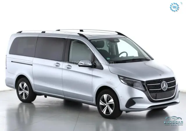 Mercedes-Benz V 220