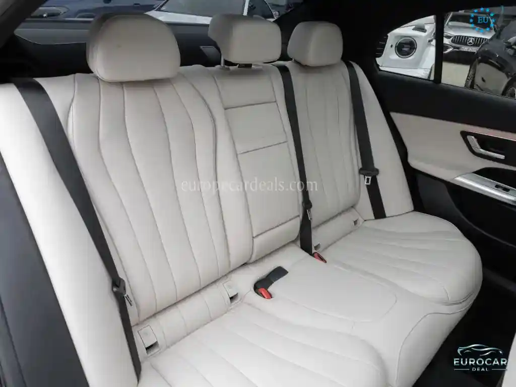 Mercedes-Benz E 200