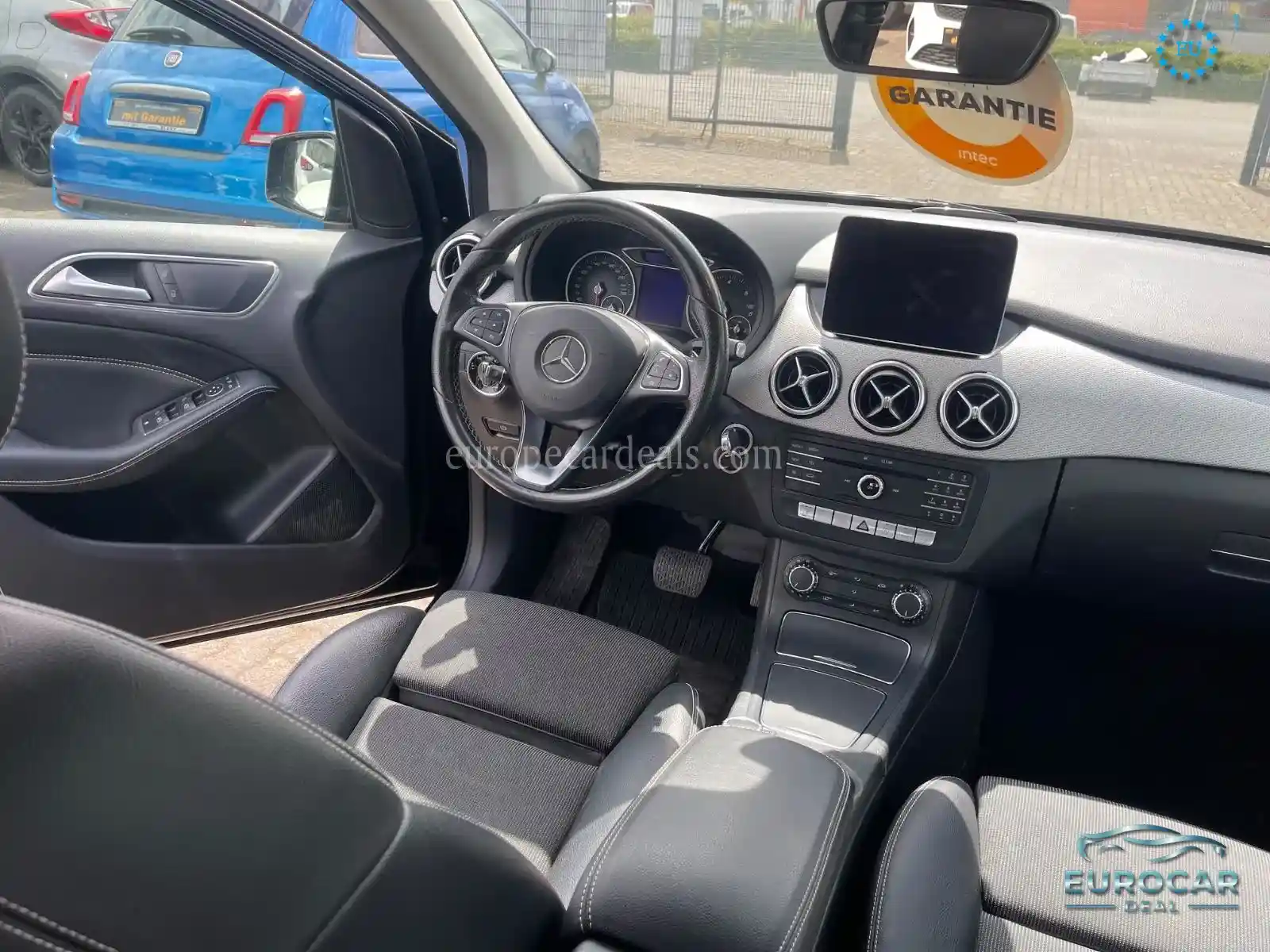 Mercedes-Benz B 200