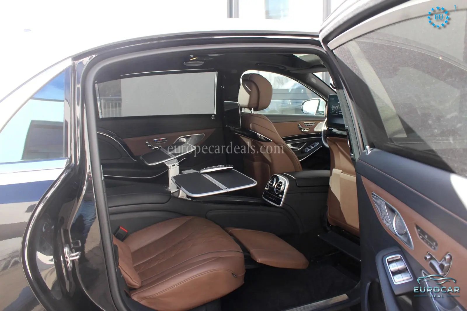 Mercedes-Benz S 560