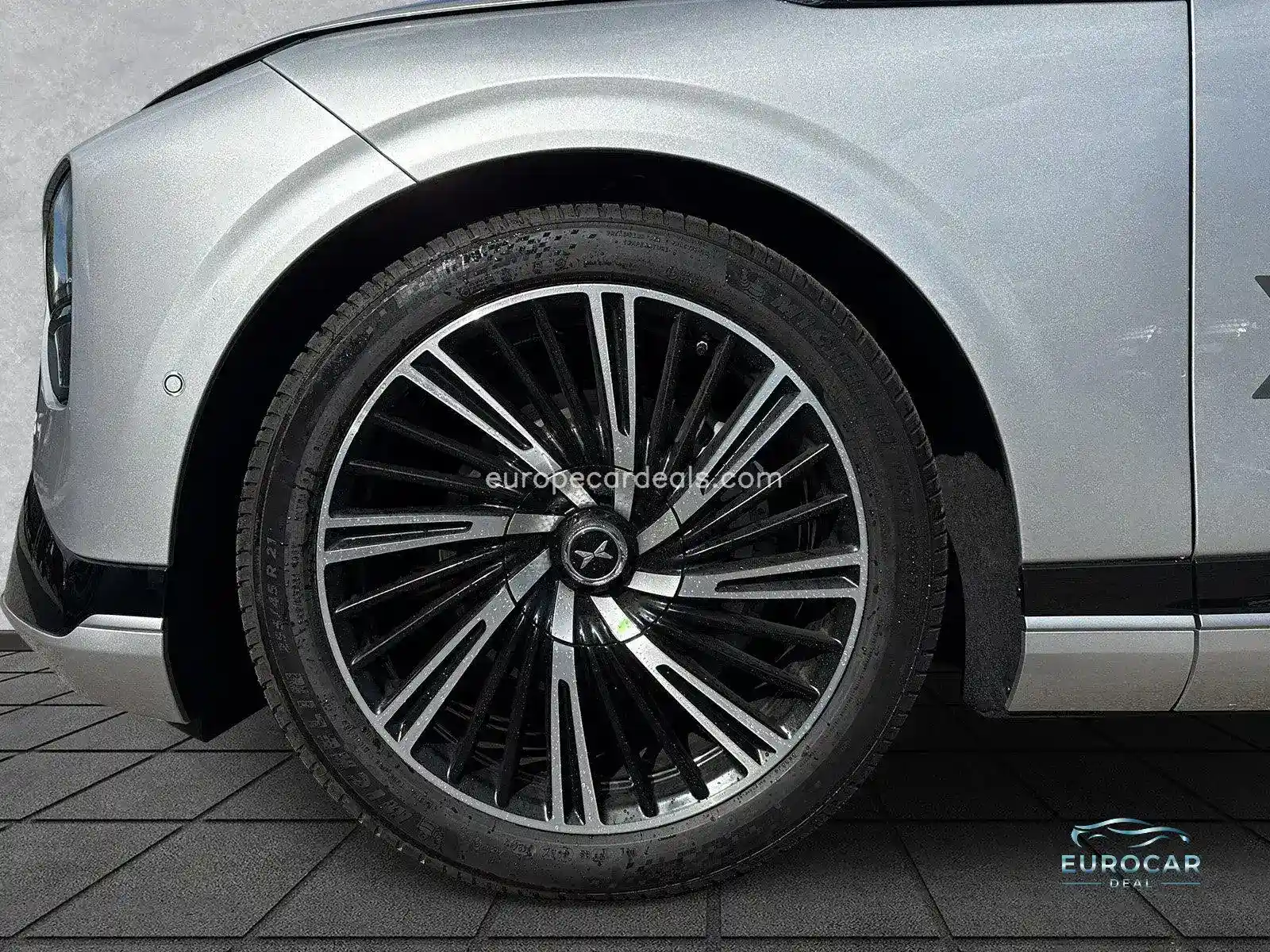 XPENG G9