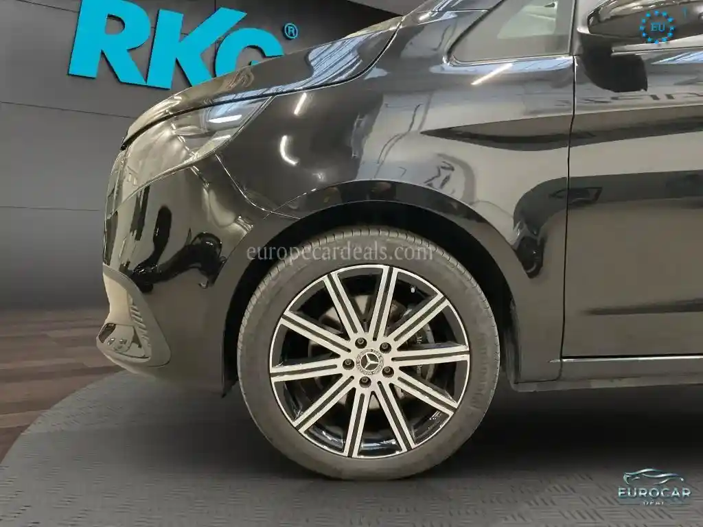 Mercedes-Benz V 250