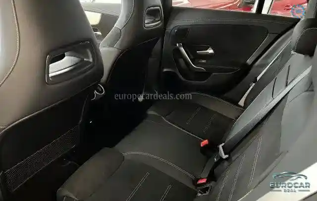 Mercedes-Benz CLA 200 Shooting Brake