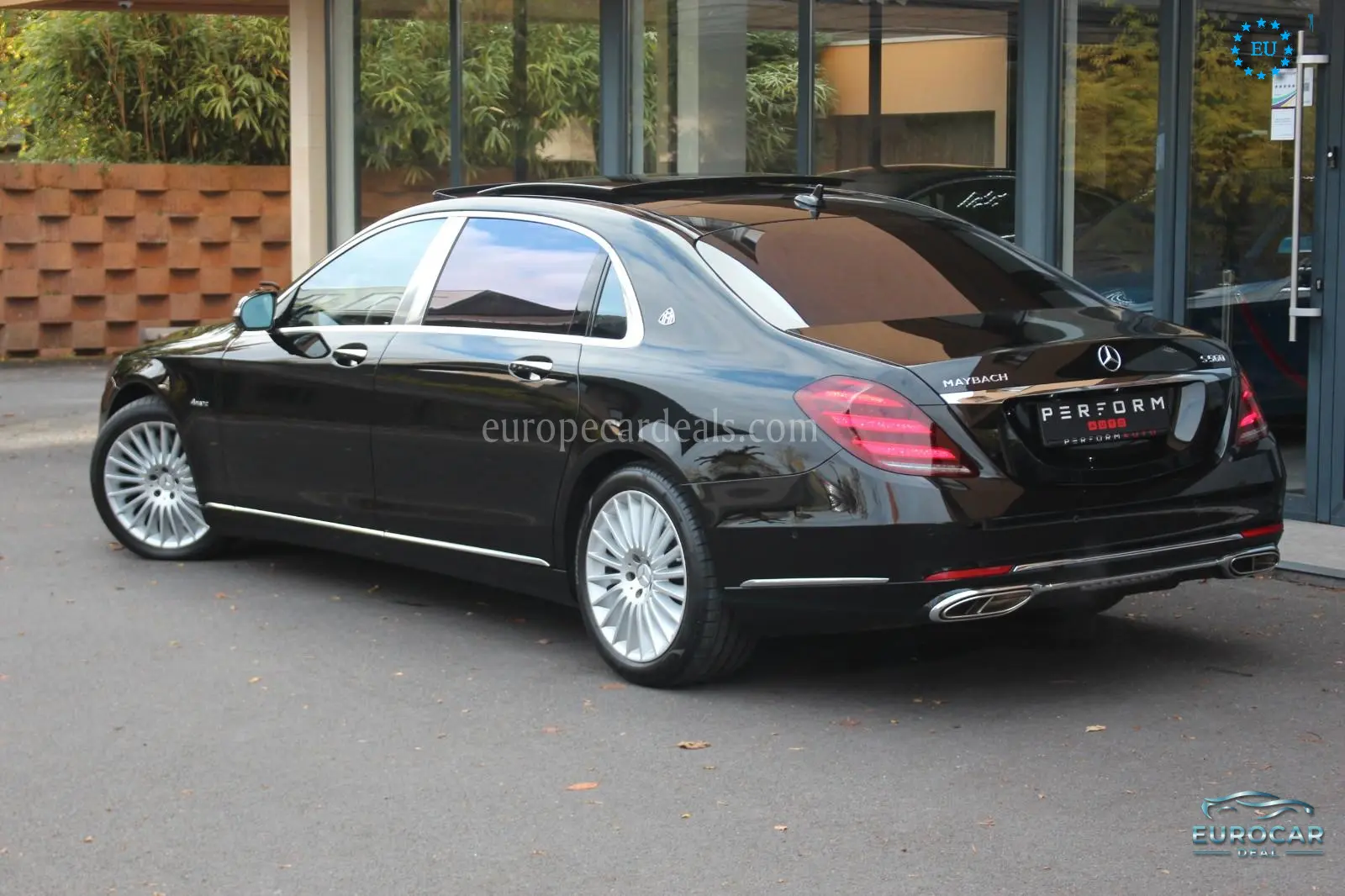 Mercedes-Benz S 560