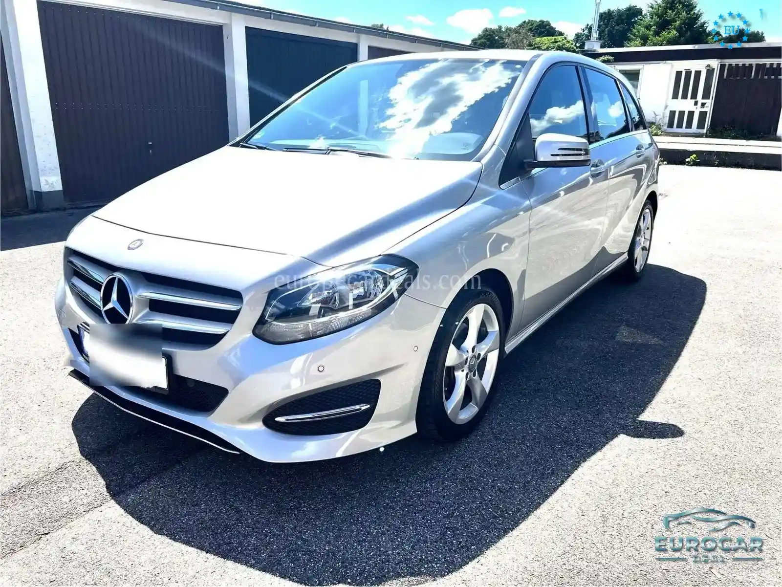 Mercedes-Benz B 180