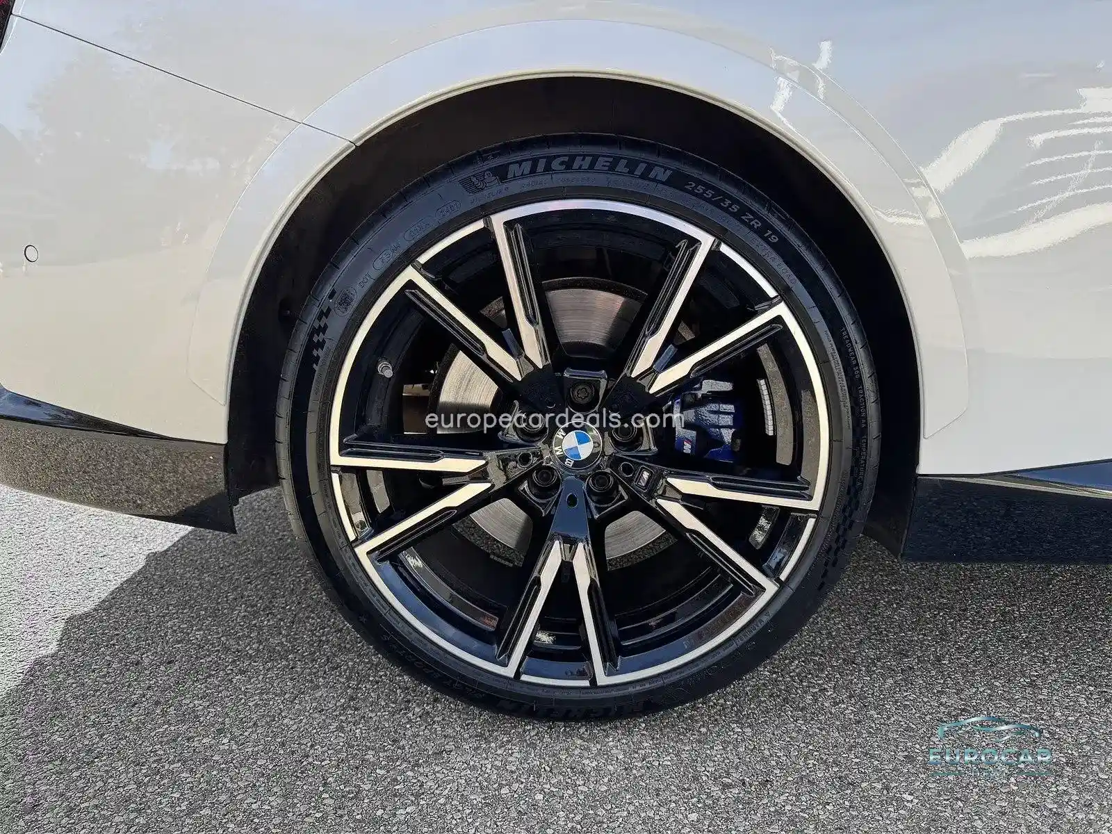 BMW M240i
