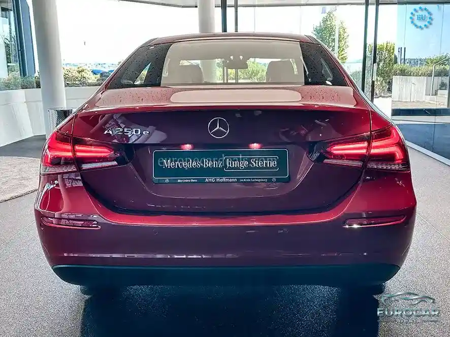 Mercedes-Benz A 250
