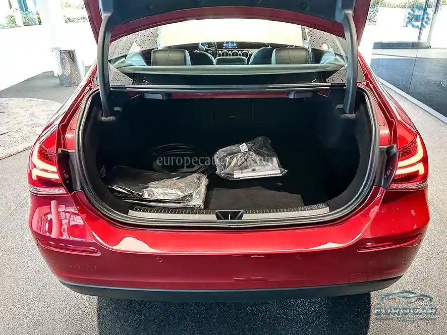 Mercedes-Benz A 250