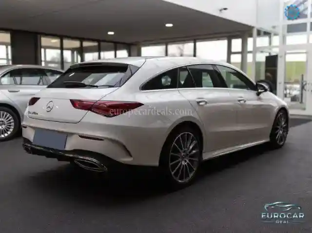 Mercedes-Benz CLA 200 Shooting Brake