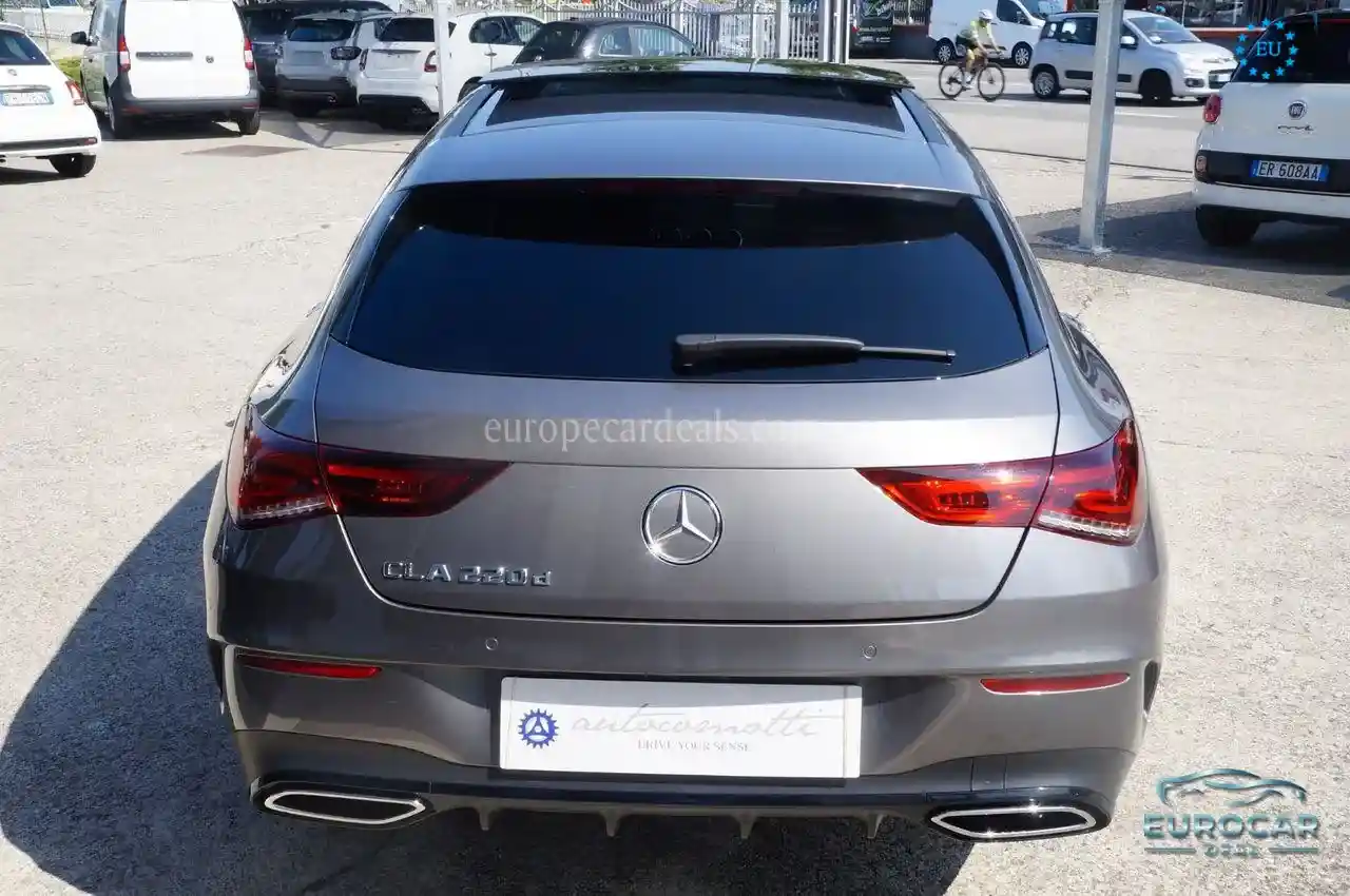 Mercedes-Benz CLA 220 Shooting Brake