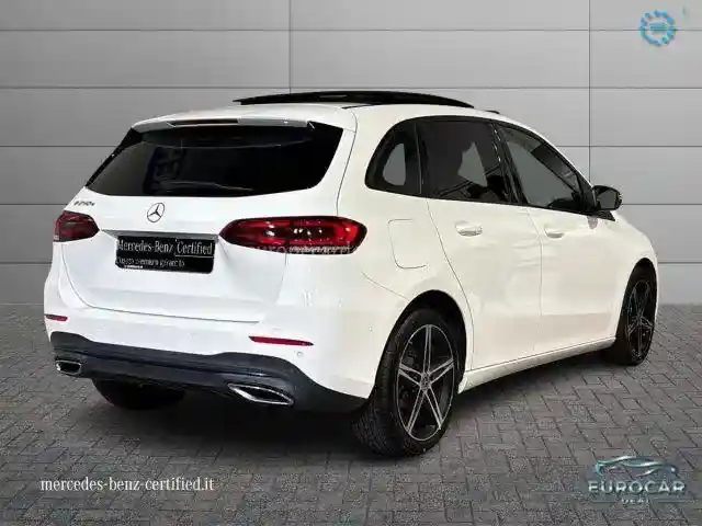 Mercedes-Benz B 250