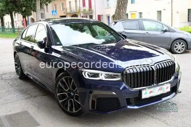 BMW 730