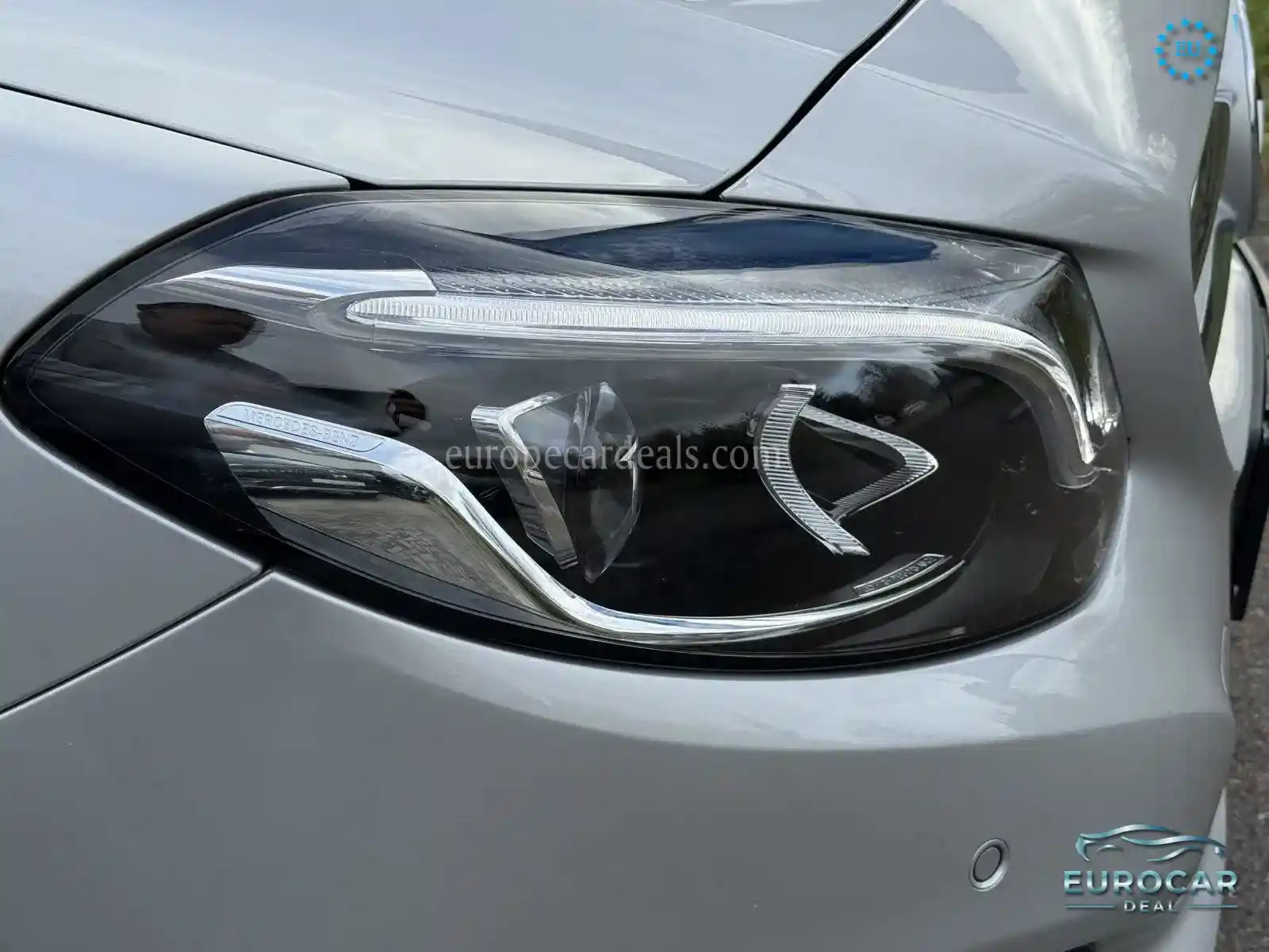 Mercedes-Benz B 220