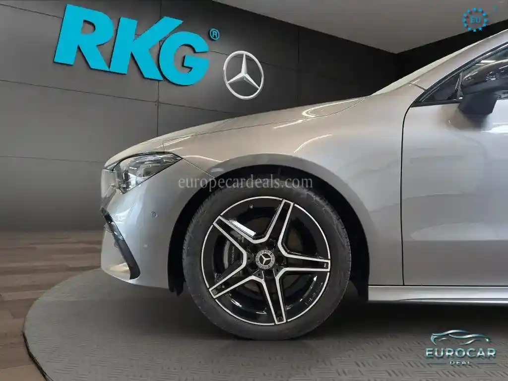 Mercedes-Benz CLA 180 Shooting Brake