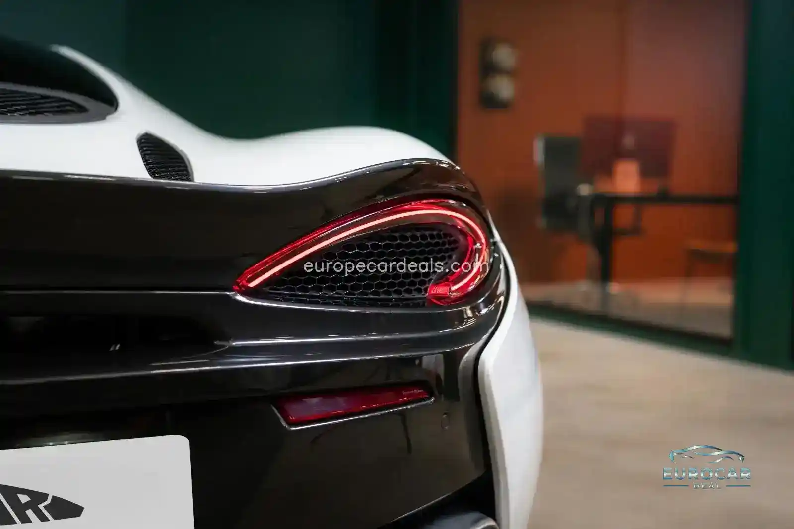 McLaren 570GT