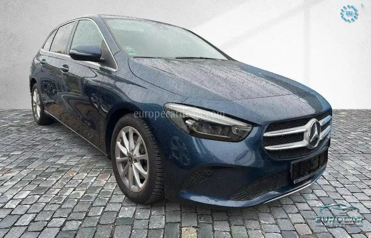Mercedes-Benz B 220