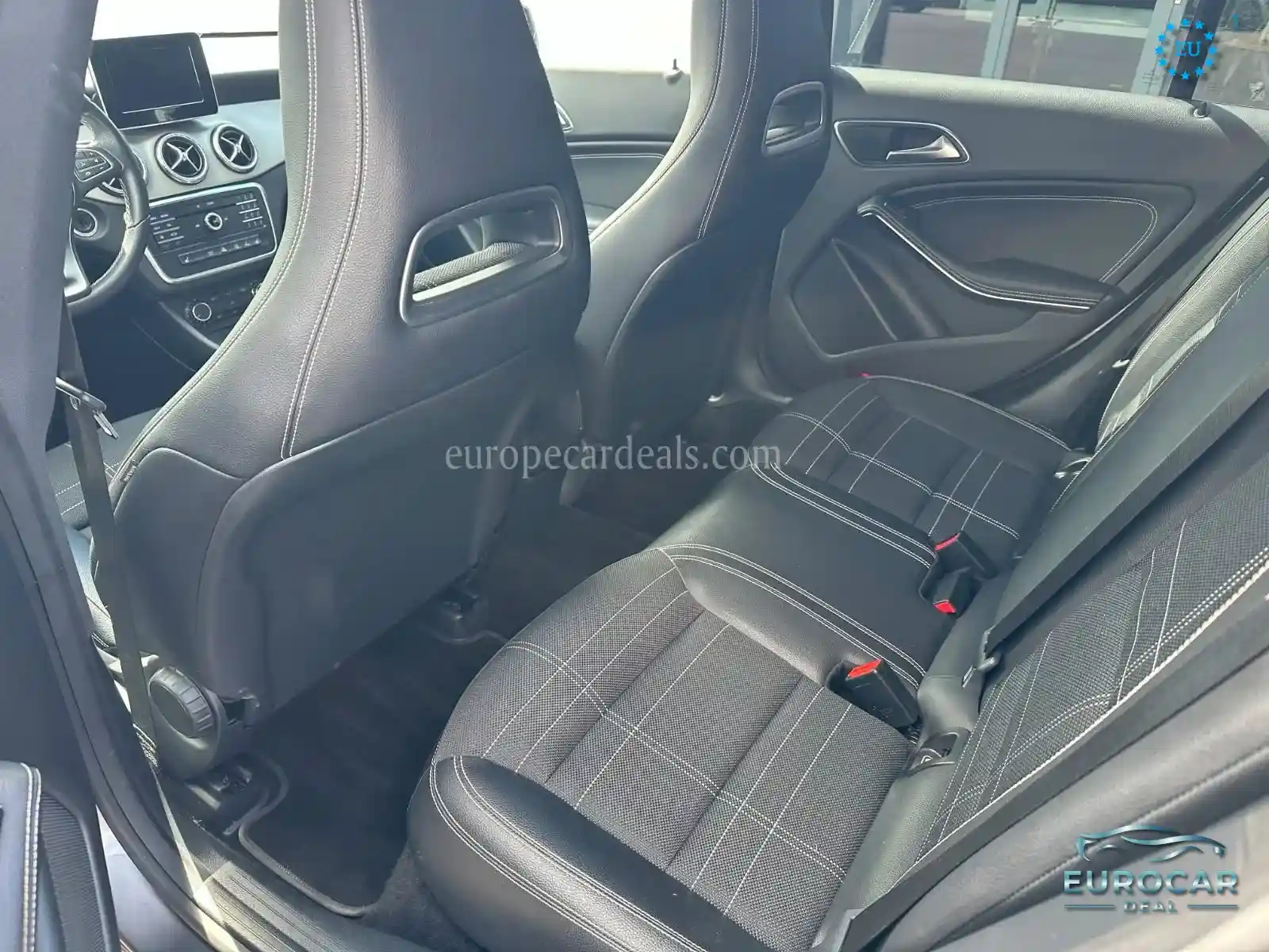 Mercedes-Benz CLA 180