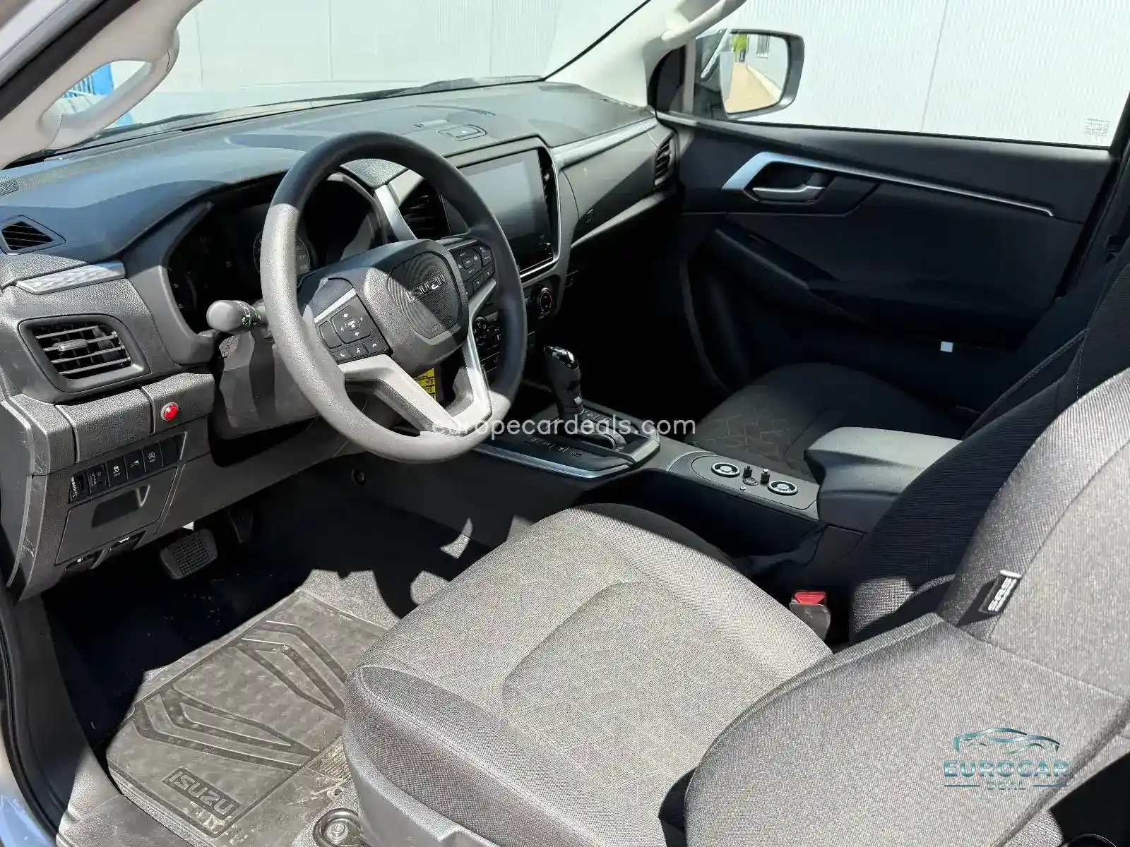 Space Cab AT LS 4WD Kip Aufl 3.5t Winterp.