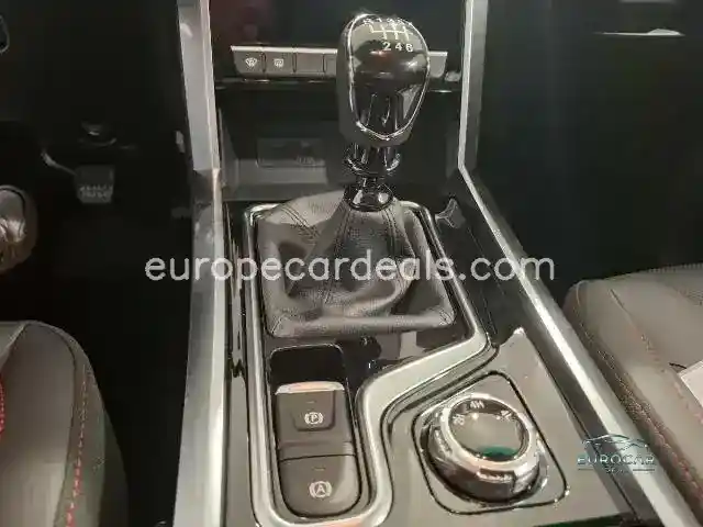 JAC 8 Pro