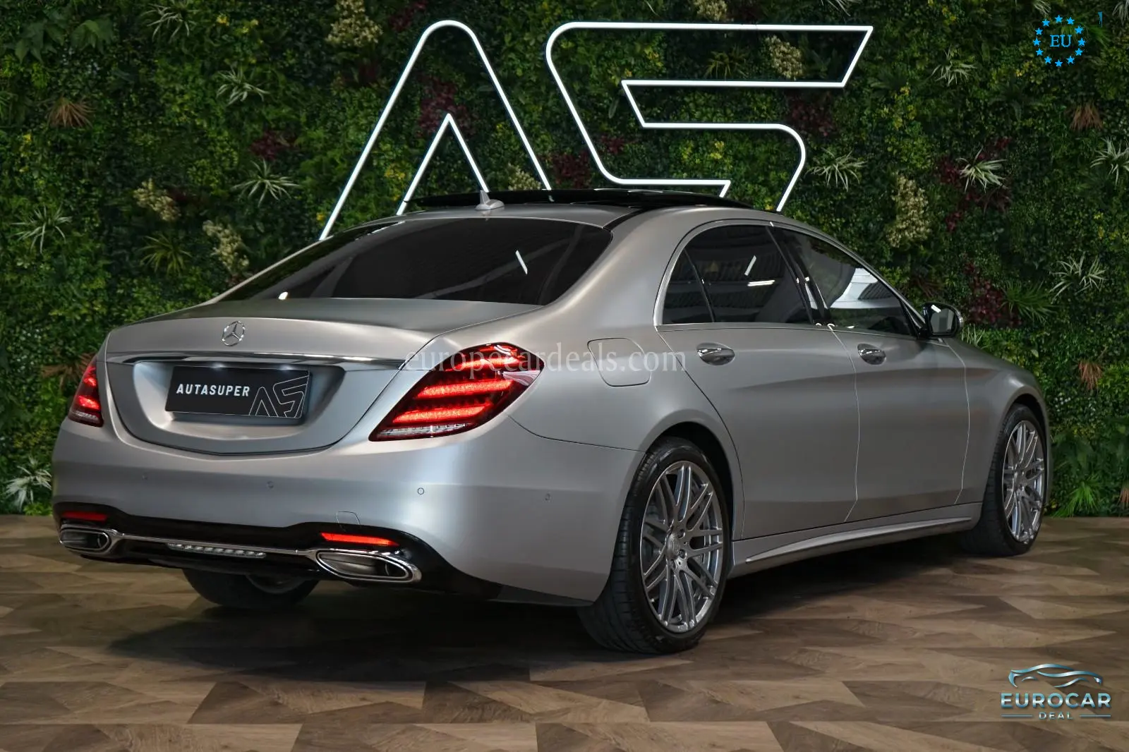 Mercedes-Benz S 560