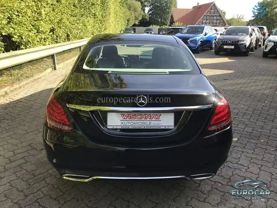 Mercedes-Benz C 180