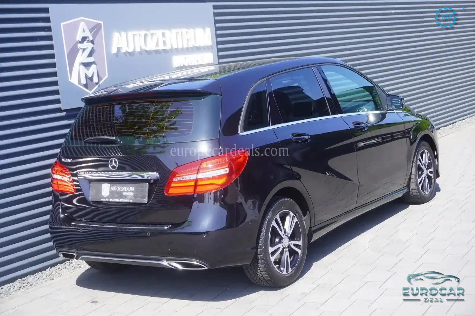 Mercedes-Benz B 200