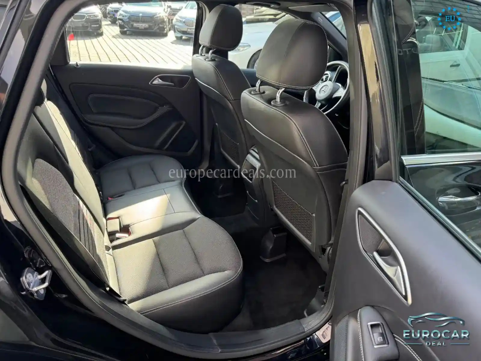Mercedes-Benz B 220